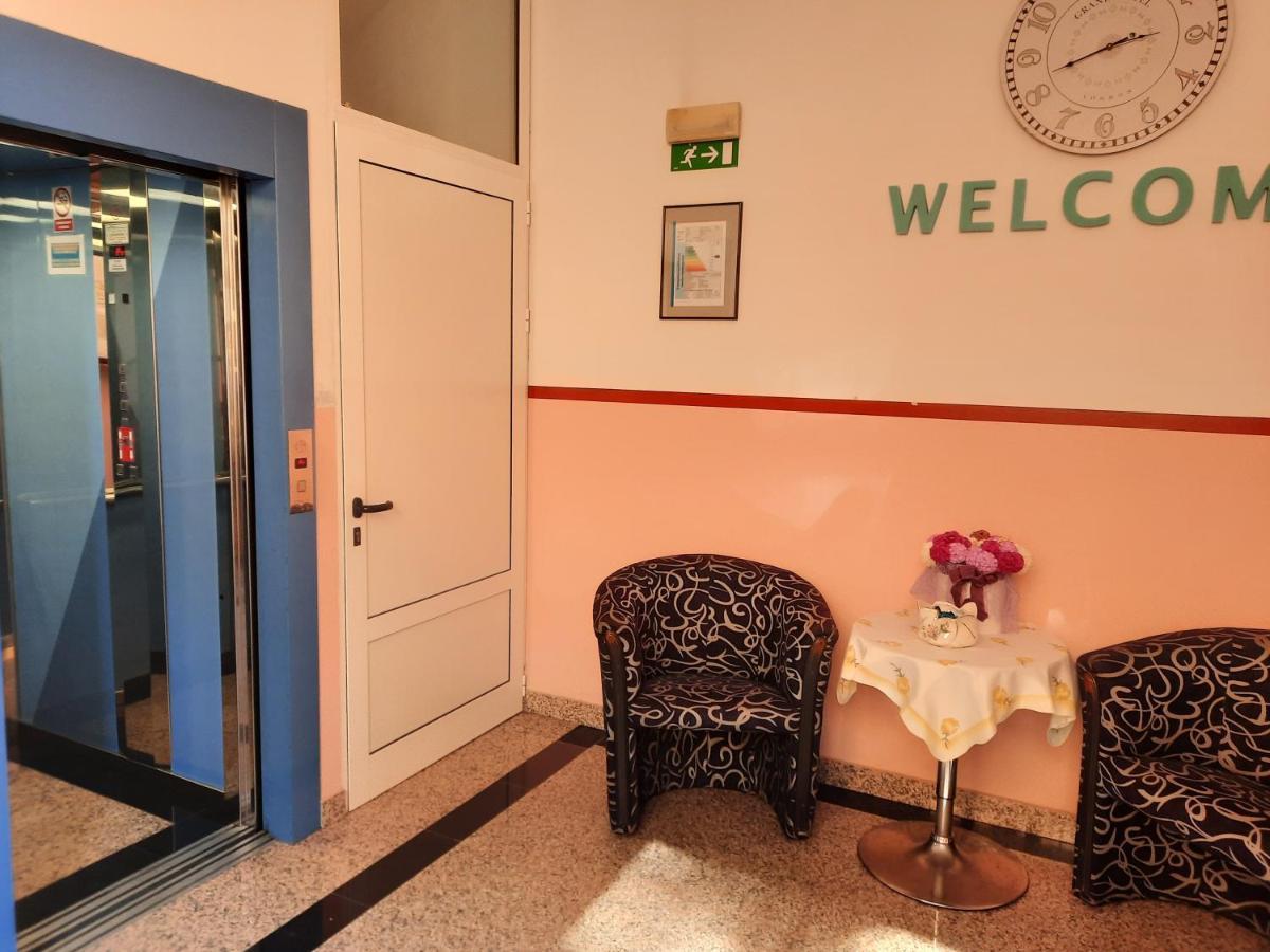Apartmani Lorena Póla Kültér fotó